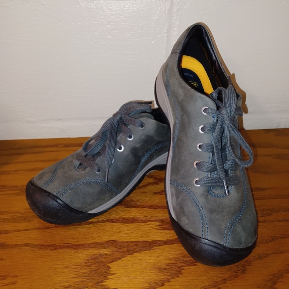 Keen lace up shoes - Picture 1 of 5